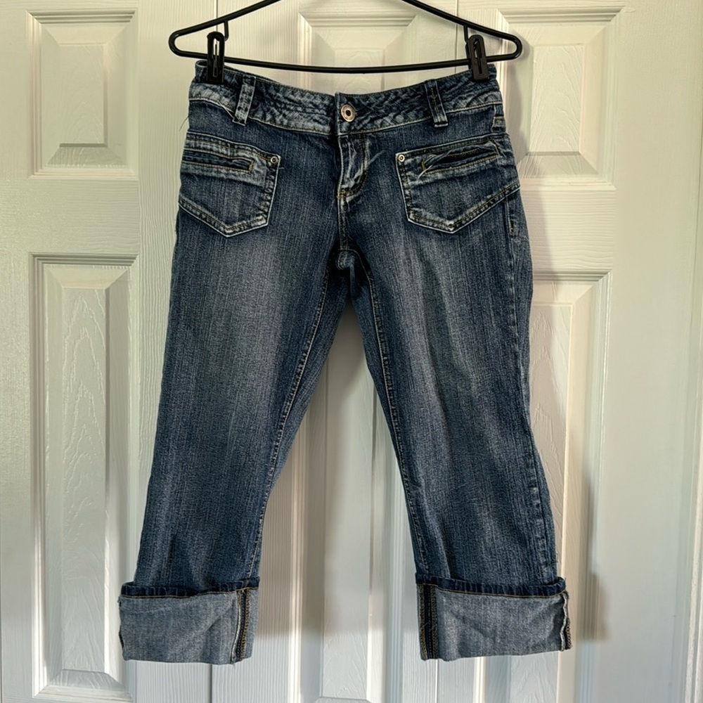 Levi’s Original 725 capris size 7❤️❤️